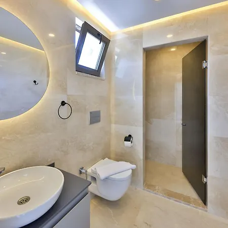 Villa Etoo Yesilkoy (Mediterranean)